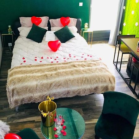 Amo Hotes Hotel Les Sorinières Екстериор снимка