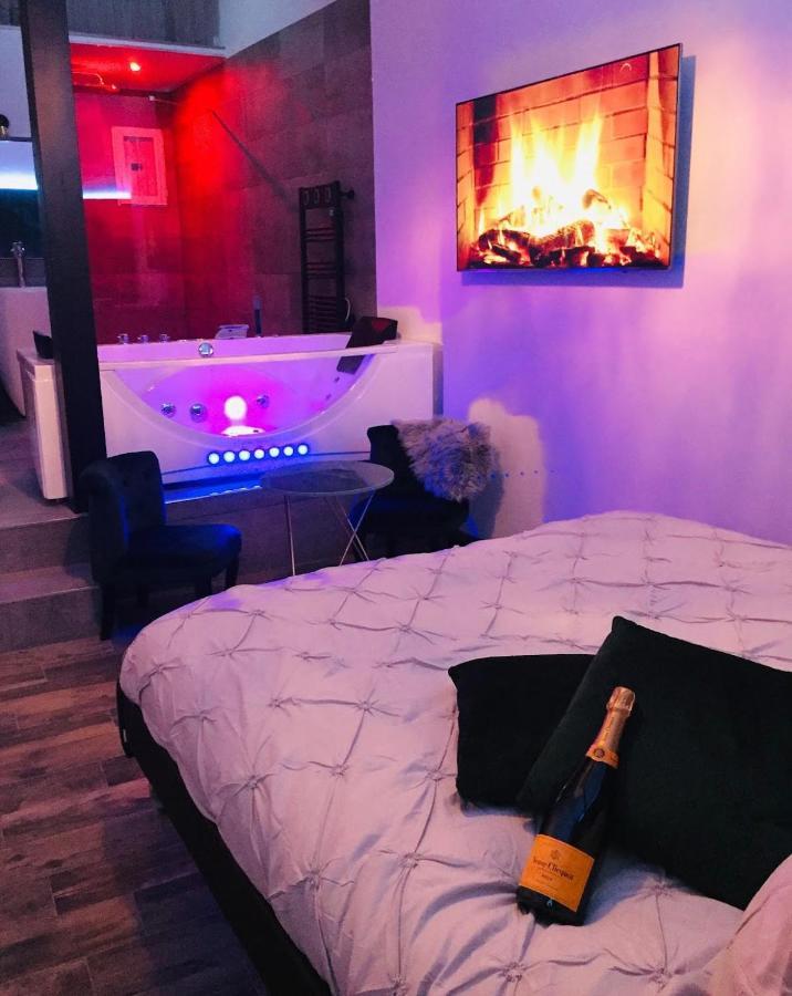 Amo Hotes Hotel Les Sorinières Екстериор снимка